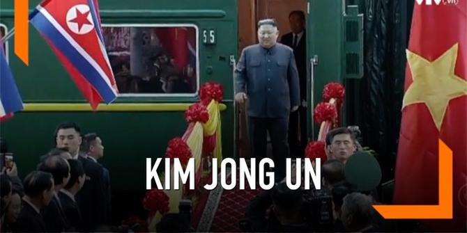 VIDEO: Detik-Detik Kim Jong-un Tiba di Vietnam