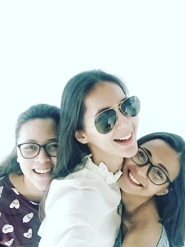 6 Potret Chelzea Verhoeven, Adik Paula Verhoeven yang Jarang Terekspos