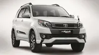 'Si Kembar' Toyota Rush dan Daihatsu Terios kini menggunakan Bridgestone Dueler H/T 687 sebagai ban standar pabrik.