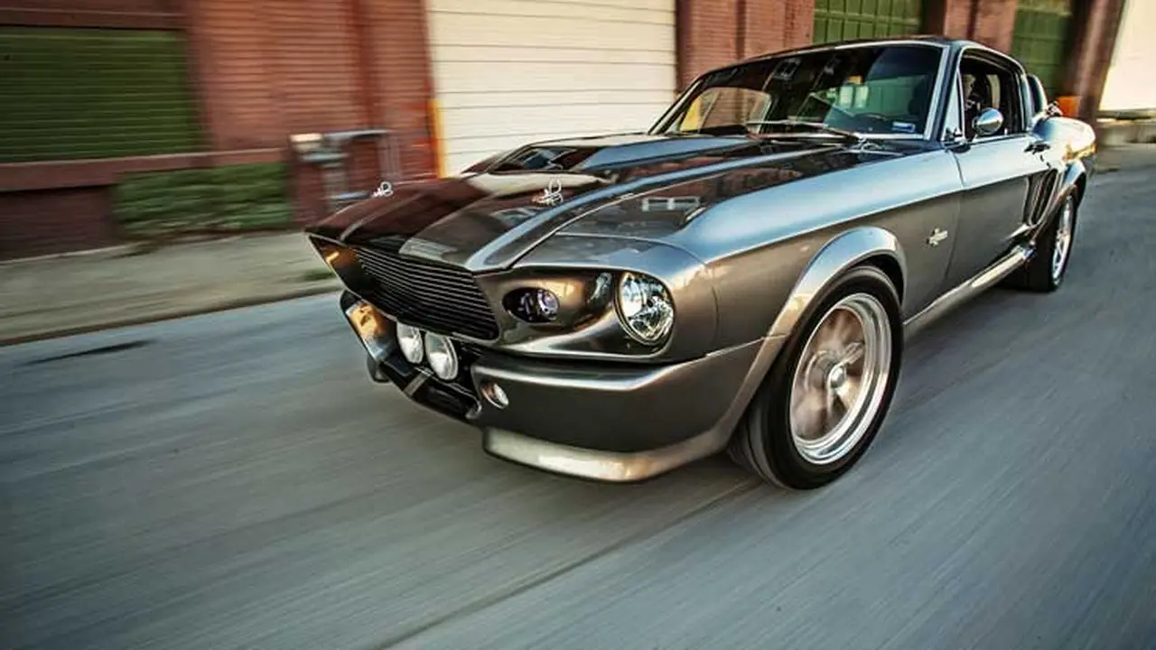 Ford Mustang GT500 Eleanor yang Memikat Pecinta Otomotif di Indonesia