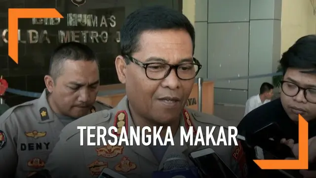 Mantan Kapolda Metro Jaya Komjen Polisi Purnawirawan Sofyan Jacob ditetapkan menjadi tersangka makar. Penetapan ini berdasarkan pemeriksaan saksi dan gelar perkara yang dilakukan polisi.