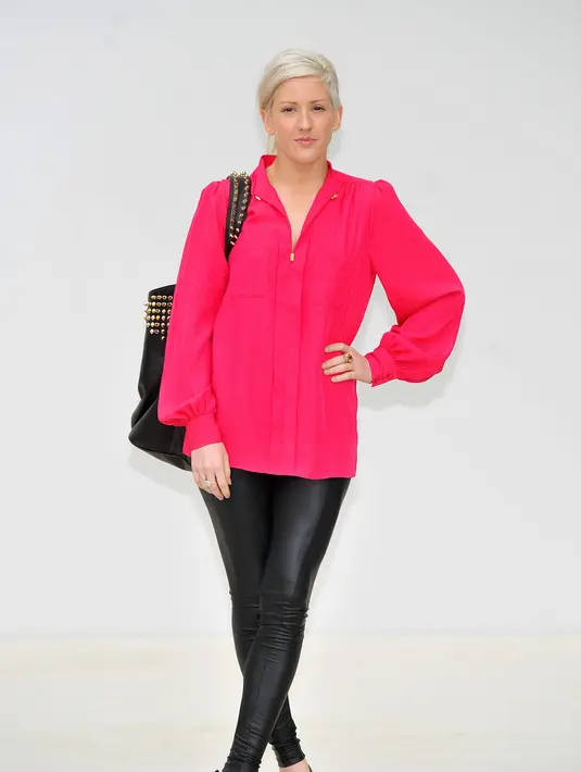 Mantan kekasih DJ Skrillex ini mengungkap jika dirinya tak lagi menulis lagu cinta. (Bintang/EPA)