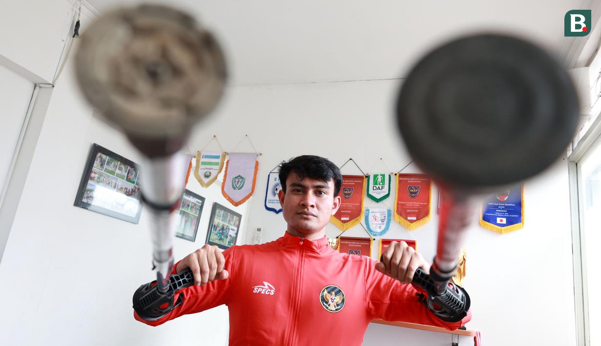 Pemain Timnas Amputasi Indonesia, Aditya, resmi direkrut klub Turki, Kayseri Melikgazi Belediyespor. (Bola.com/M Iqbal Ichsan)