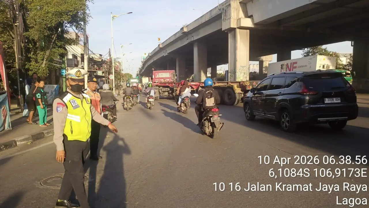 Pantauan Lalu Lintas (Lalin) di sejumlah jalan Jakarta. (Dok. X @TMCPoldaMetro)
