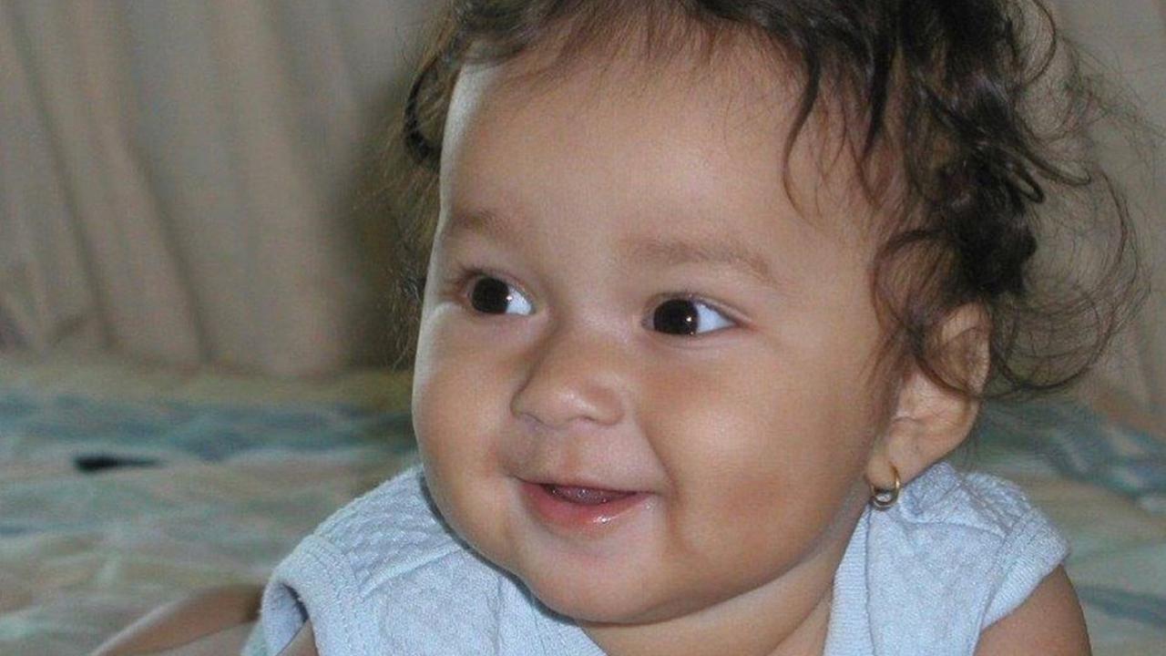 7 Potret Masa Kecil Rebecca Klopper Bareng Ayah Bulenya, Mirip Kamari Anak Jennifer Coppen