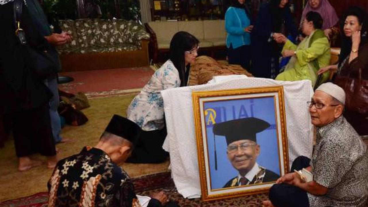 Bismar, santun tuturnya menggelegar vonisnya
