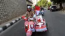 Vespa dengan side car ini cocok untuk parade dengan orang tersayang. (Source: naikmotor.com)
