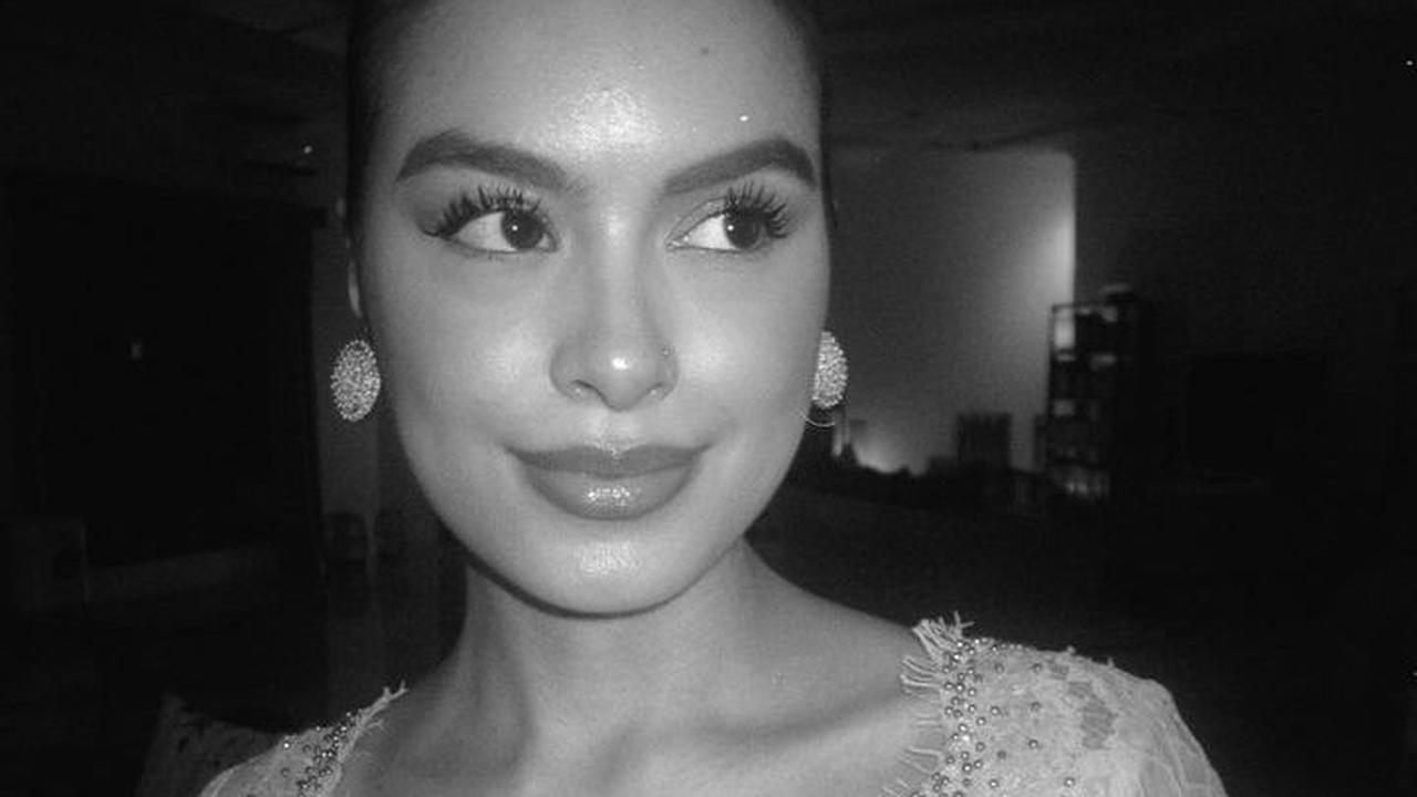 Penampilan Eva Celia langsung mencuri perhatian netizen. Penampilannya ramai disebut begitu cantik.<br>