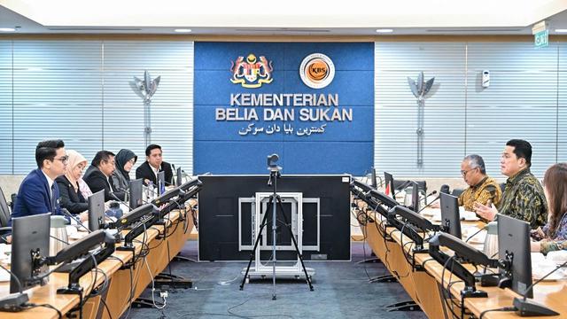 Menteri Pemuda dan Olahraga Republik Indonesia (Menpora RI) Erick Thohir mengadakan pertemuan Menteri Belia dan Sukan (Menteri Pemuda dan Olahraga) Malaysia Muhammed Taufiq Johari pada Selasa (10/2/2026)