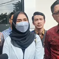 Septia Yetri Opani pernah menemui langsung wanita yang diduga selingkuhan Putra Siregar.