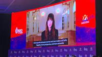 Anne Hathaway menjadi salah satu pembicara di B20 Summit yang hadir secara virtual pada Senin (14/11/2022). (Liputan6/Benedikta Miranti)