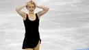 Ekspresi Gracie Gold atlet Ice Skating cantik asal Amerika Serikat usai menunjukan penampilannya di kejuaraan Ice Skating dunia, ISU Dunia Figure Skating Championships di Boston, Massachusetts, Amerika Serikat, (31/3). (REUTERS/Brian Snyder)