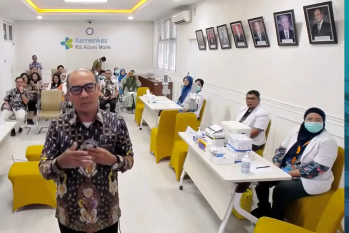 Imunisasi campak pada tenaga kesehatan dan tenaga medis dimulai, termasuk di RS Adam Malik Medan.