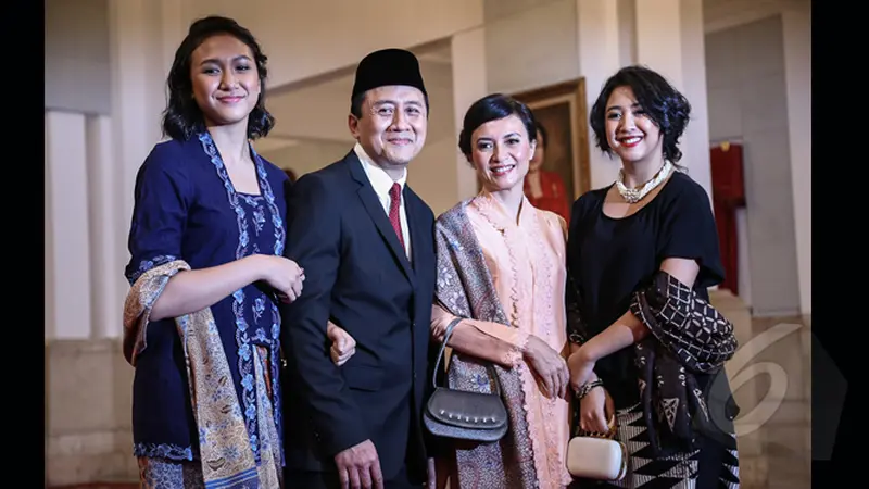 Ekspresi Sherina Usai Sang Ayah Dilantik Jokowi