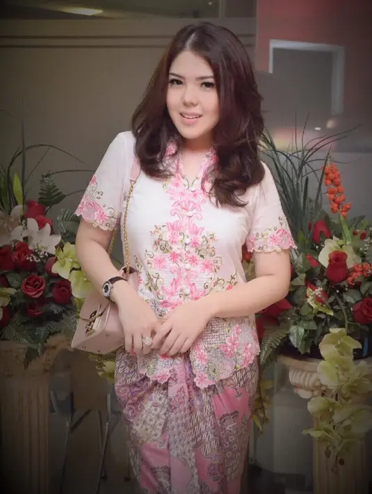 (Instagram/tinatoon101)