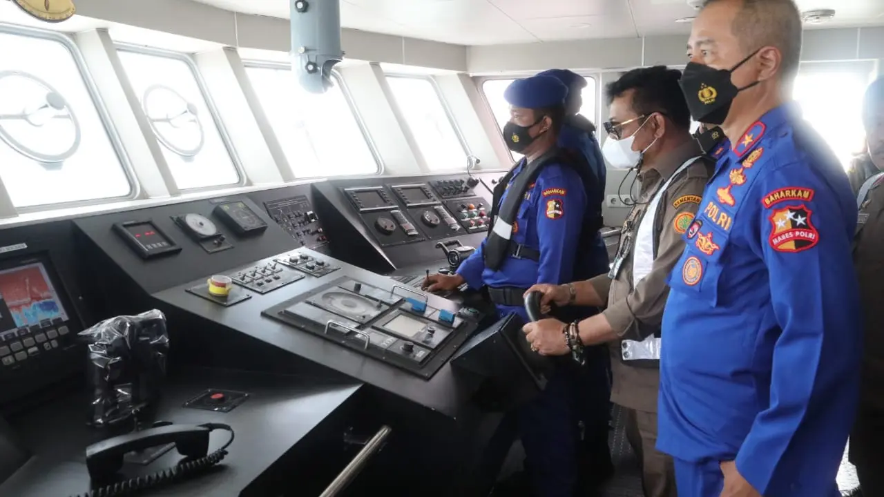 Bersama Polairud Mabes Polri Mentan SYL Pimpin Patroli Laut Awasi Pangan Berbahaya