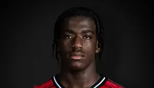 Manchester United Susun Langkah Strategis Demi Bek Wonderkid