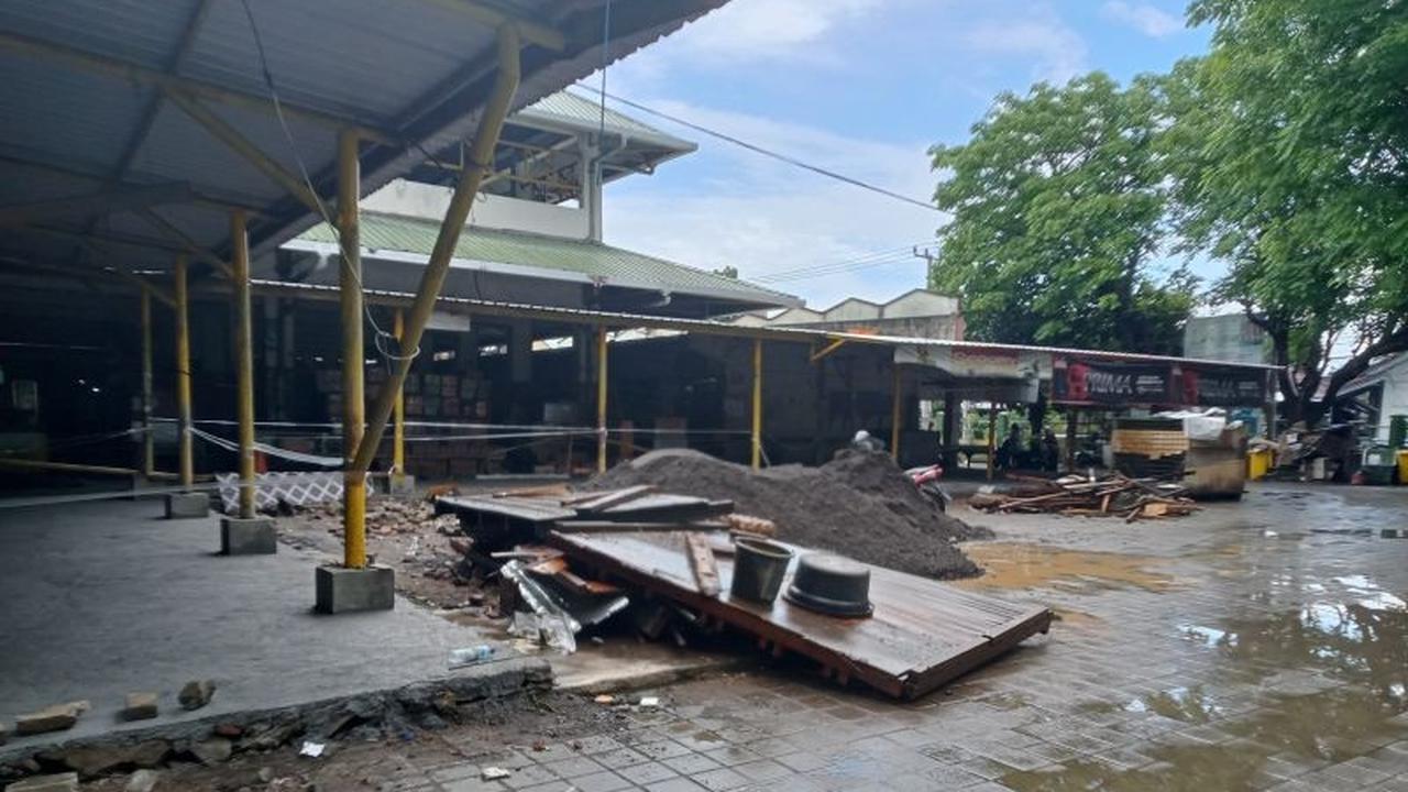 Disdag Mataram Tata Los Pasar Tradisional Dasan Agung, Tingkatkan Kenyamanan dan Transaksi Digital