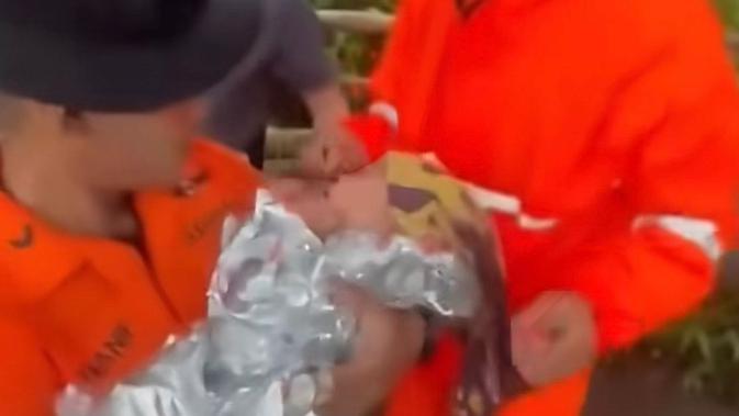 Cerita Balita Perempuan 1,5 Tahun Alami Hipotermia di Gunung Ungaran Berhasil Diselamatkan