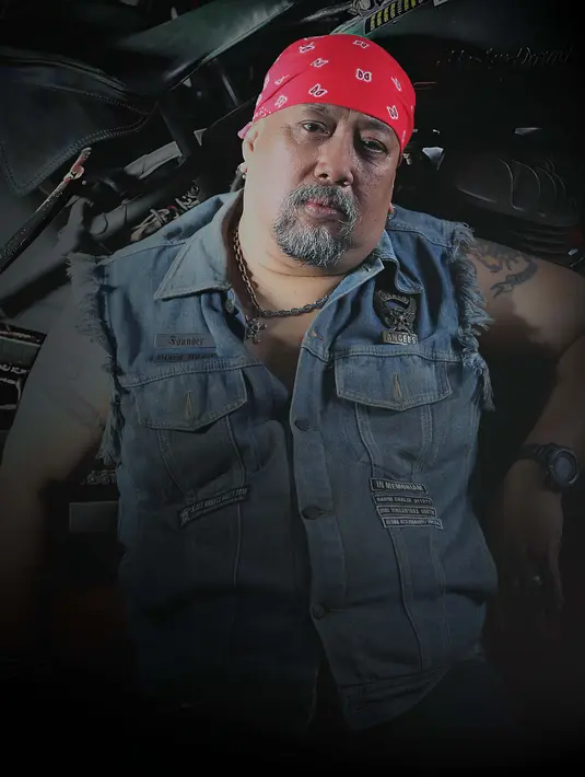 Indro Warkop termasuk pendiri dan sesepuh sebuah klub motor gede yang terus eksis hingga kini. (Fathan Rangkuti/Bintang.com)