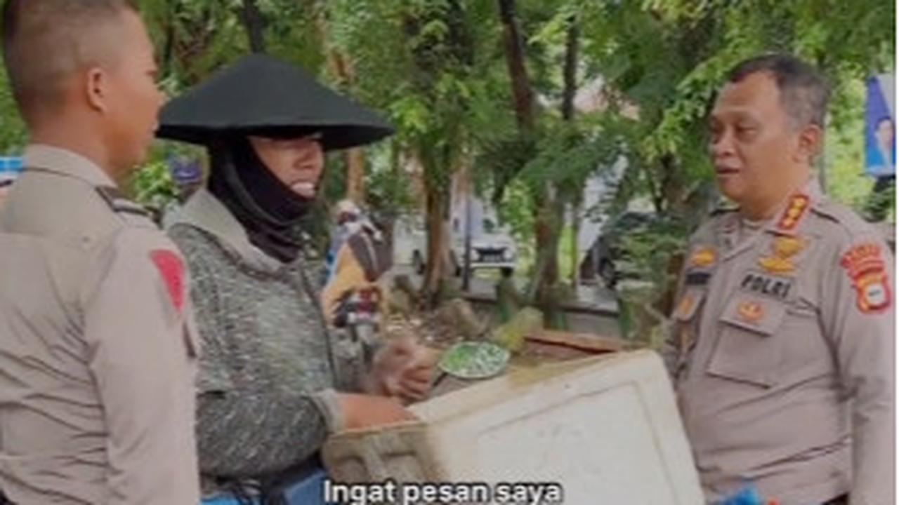 Joko memberi pesan, Ramadhan diminta untuk menjaga kehormatan serta kedua orangtua jika kelak telah menjadi anggota Polri.&nbsp;<br>