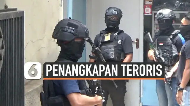 Detasemen Khusus 88 Antiteror Polri kembali melakukan penggeledah di dua lokasi berbeda di Kota Bandung, Jawa Barat, Rabu (16/10/2019).