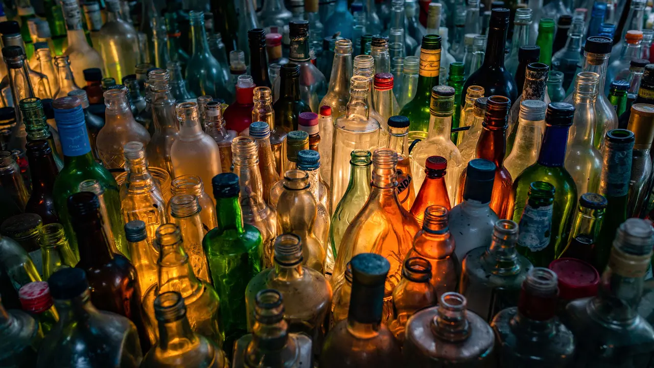 [CERITA] Antara Botol-Botol Kaca dan Pantai