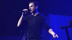 Tommy Page saat menyanyi dalam acara Lexus Pop Up Seri Concert di Costa Mesa, California, AS (19/11/2014). Penyanyi yang ngetop dengan sejumlah hits di akhir tahun 1980-an ini dikabarkan meninggal dunia. (Araya Diaz/Getty Images for Pandora/AFP)