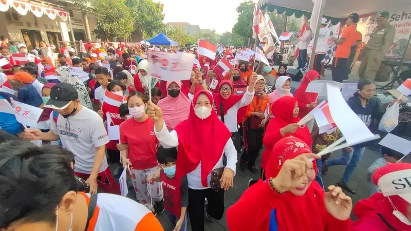 Jalan Sehat PKS Jatim merayakan HUT RI di Surabaya. (Istimewa).