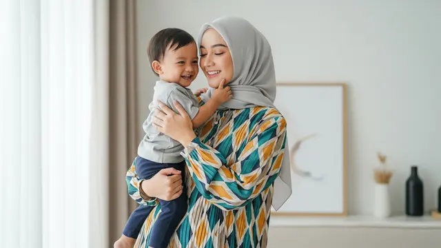 8 Inspirasi Tunik Lebaran Anti Pasaran untuk Ibu Muda Aktif, Stylish di Hari Raya