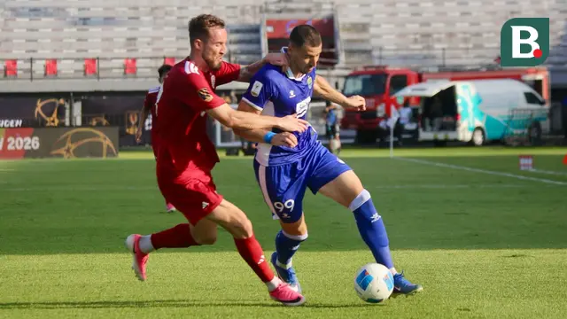 Persib Bandung melawan Persija Jakarta di babak semifinal Piala Presiden 2026.
