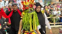 Sang Penari Baru di Tarian Magis Seblang Olehsari Banyuwangi