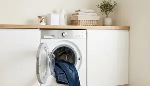 Cara Mencuci Celana Jeans agar Warnanya Tidak Cepat Pudar, Ikuti 8 Langkah Ini