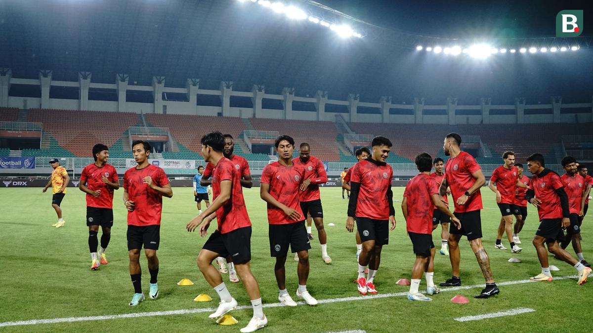 Meski Pelatih Anyar Belum Tentu Bisa Hadir, Arema FC Tetap Incar 3 Poin di Kandang Dewa United