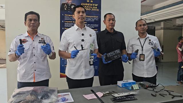 Polres Metro Depok Ungkap Temuan Kasus Pencurian Motor Dijual Secara Online