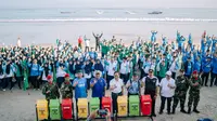 Tanwir II Pemuda Muhammadiyah, Ratusan Kader Bersihkan Sampah Plastik di Pantai Bali