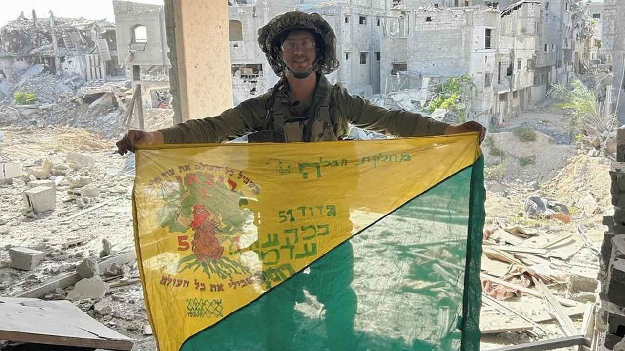 Ada Tentara Israel yang Bantai Warga Gaza di Suporter Maccabi Tel Aviv saat Bikin Rusuh di Belanda, ini Potretnya