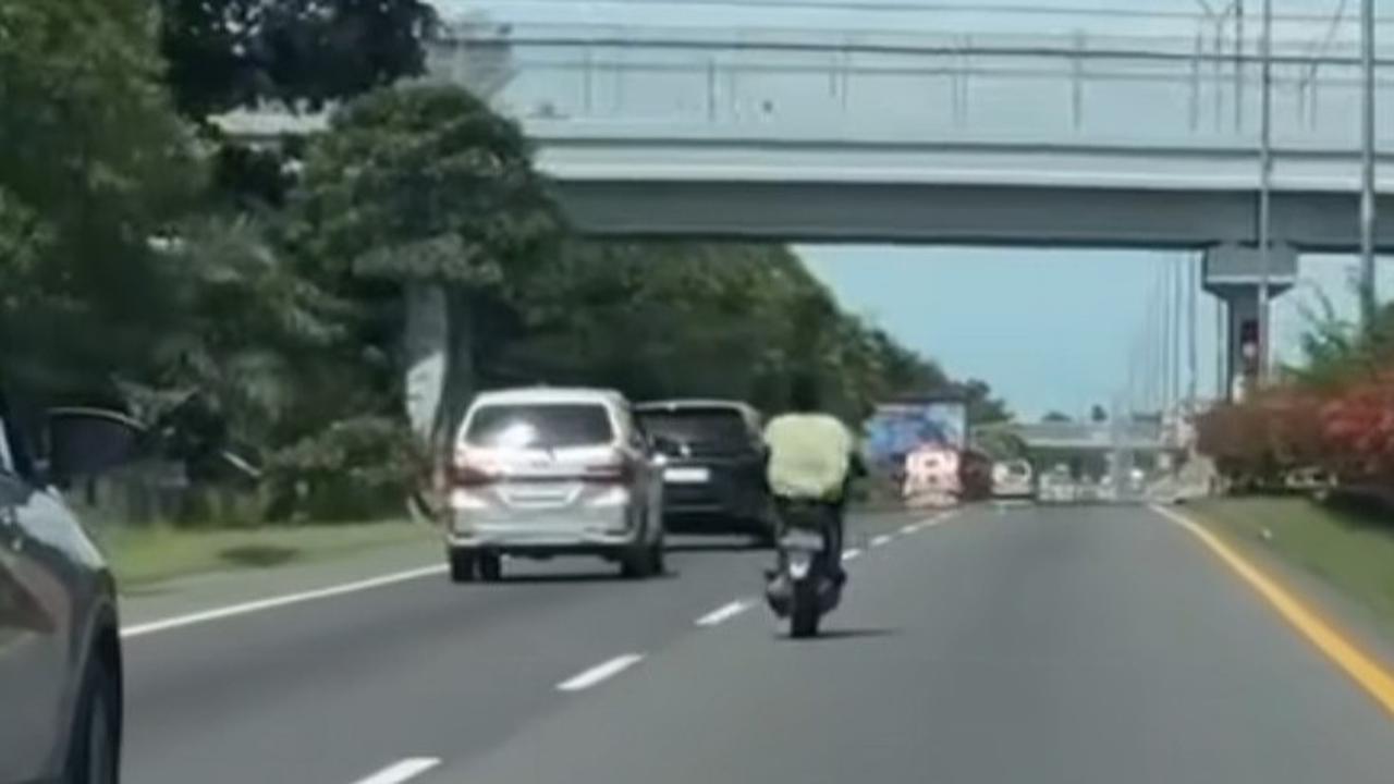 Viral Pemotor Tanpa Helm Masuk Tol Belmera Medan