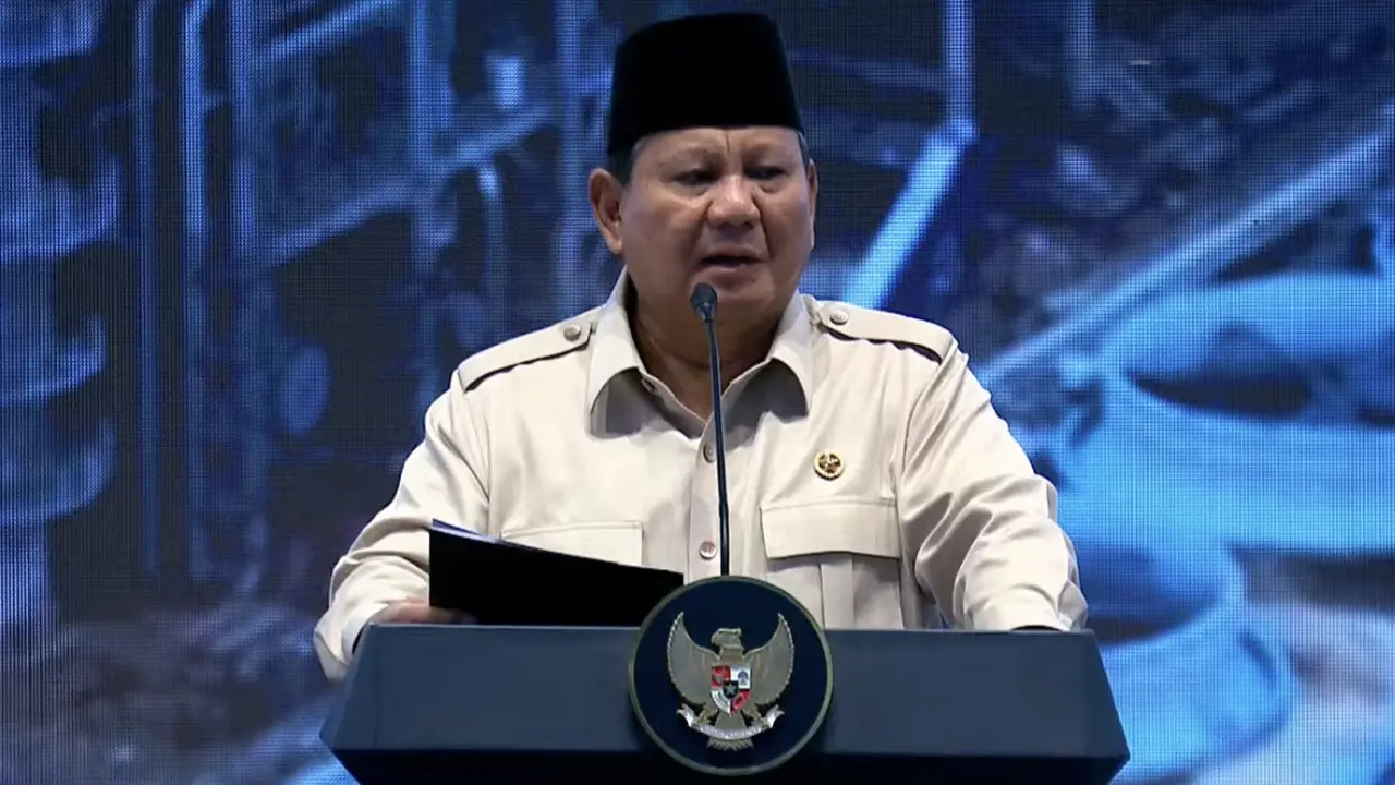Presiden Prabowo Subianto saat menyampaikan peresmian pabrik Lotte Chemical Indonesia, Cilegon, Kamis (6/11/2025). (Istimewa)
