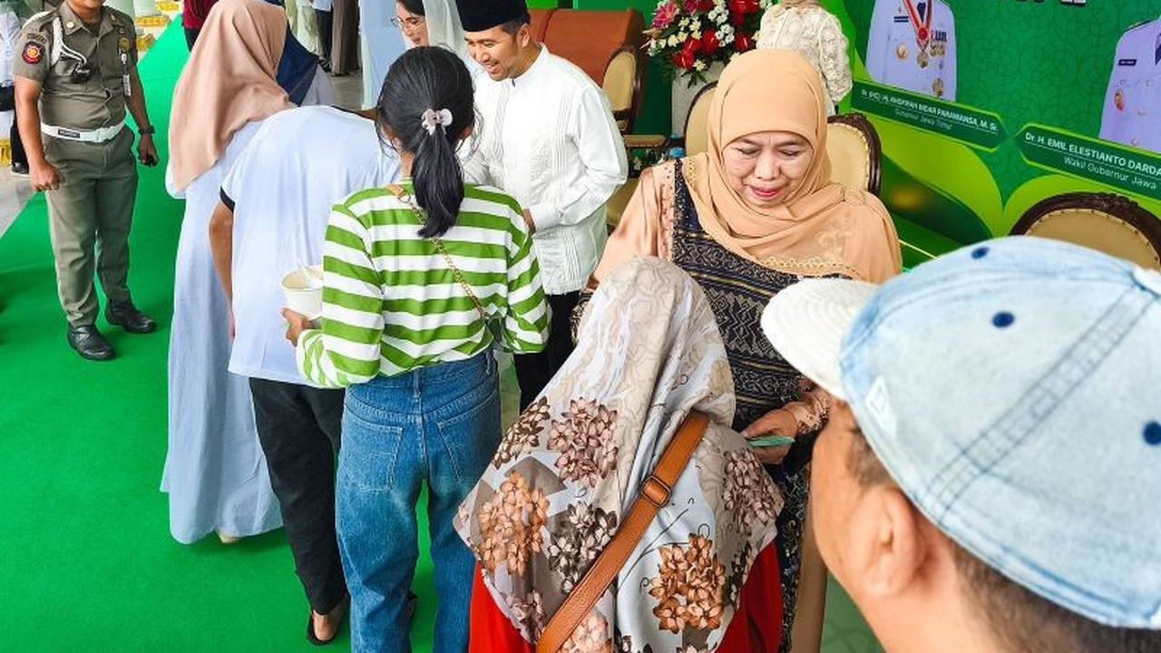 Gubernur Khofifah Ajak Warga Riyayan Idul Fitri di Grahadi dan Jemursari, Perkuat Silaturahim dan Ekonomi UMKM