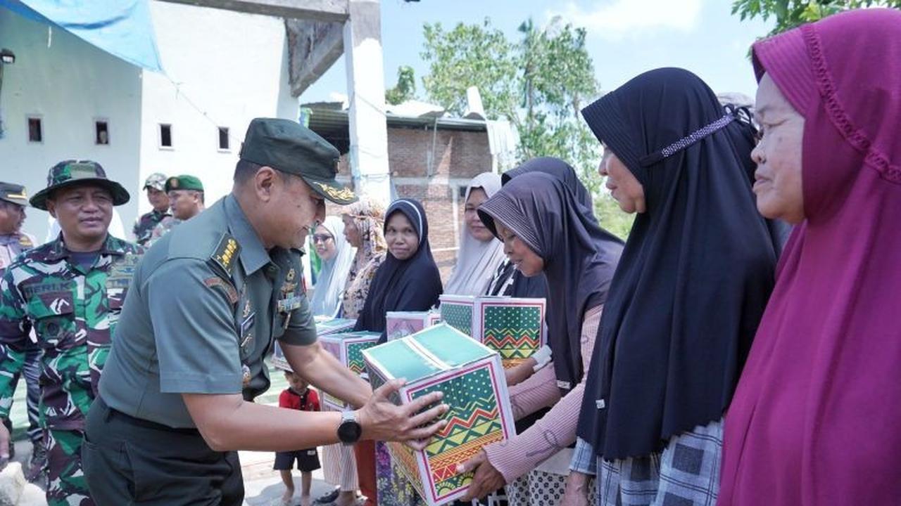 Fakta Penting: Kasdam XIV/Hasanuddin Salurkan Ratusan Bantuan Sembako Korban Bencana Gowa, Libatkan 336 Personel TNI