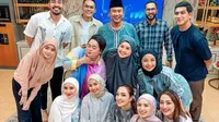 Potret buka bersama Reisa Broto Asmoro dengan selebriti lainnya (Sumber: Instagram/@reisabrotoasmoro)