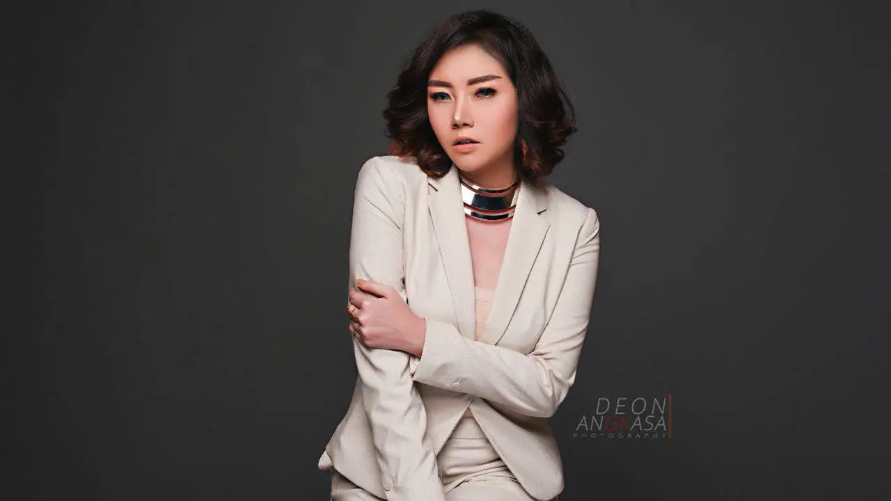 Iva Lola eks Trio Macan