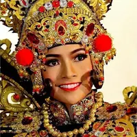 Anindya Kusuma Putri dengan busana Barong Bali. (Instagram @anindyakputri)