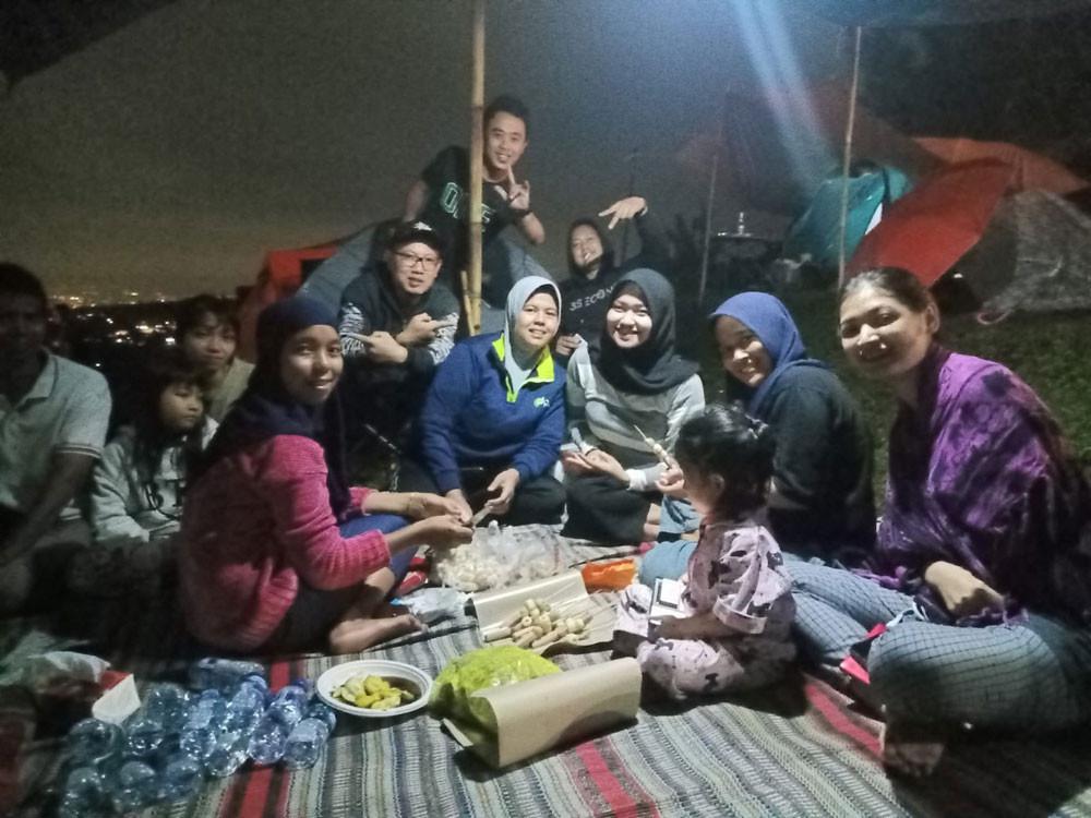 Keseruan camping bareng keluarga (Istimewa)