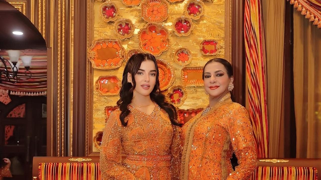 Baru Foto Lebaran, Potret Tasya Farasya Tampil Cantik dengan Outfit Couple dengan Sang Ibu
