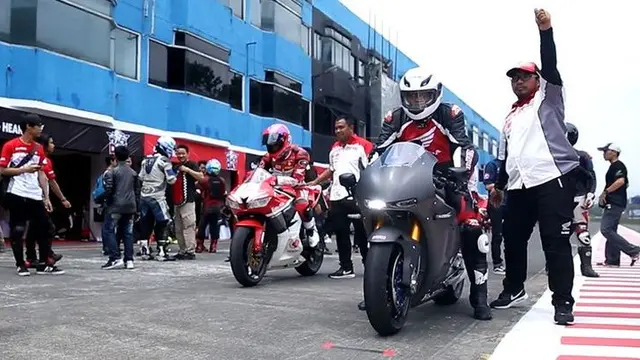 Honda RC213V-S