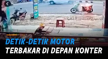 Pemotor itu hingga mengambil galon untuk cuci tangan milik toko seluler namun api belum juga padam.