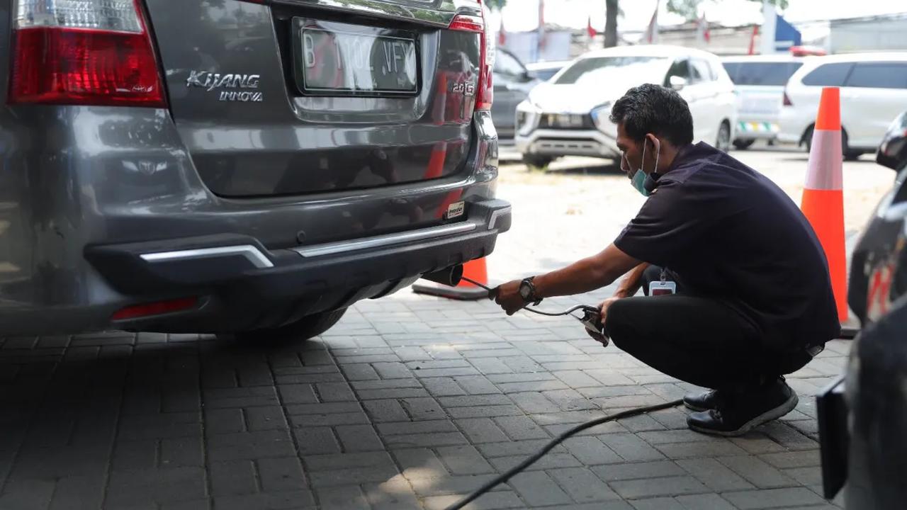 Lusia mengimbau masyarakat DKI Jakarta untuk memanfaatkan insentif BBNKB nol persen bagi penyerahan kedua dan seterusnya ini.<br>