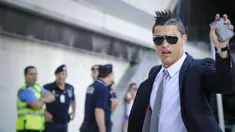 Cristiano Ronaldo, pemain asal Portugal yang bermain di Real Madrid ini menempati peringkat teratas pesepak bola idaman para wanita di dunia. (AFP/Patricia de Melo Moreira)